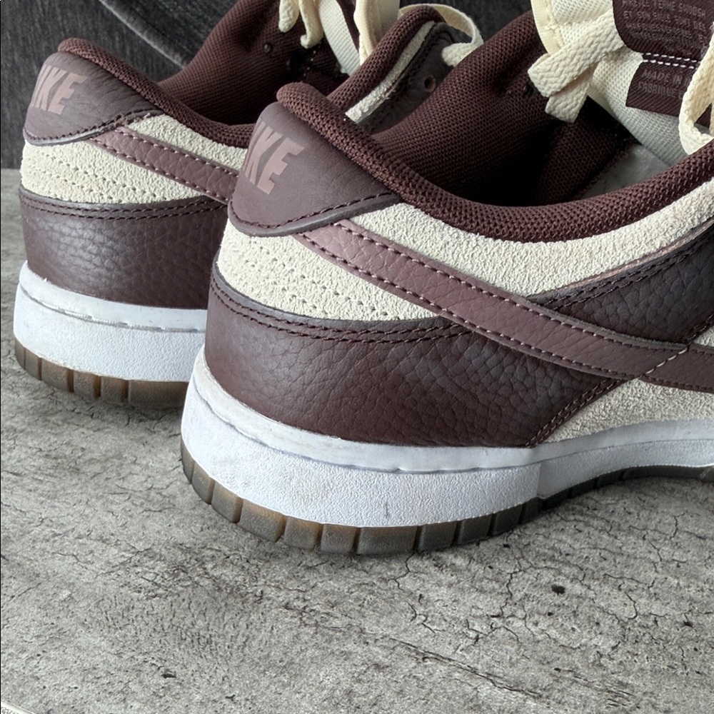 Nike Women’s Cream and Brown Dunk Low Sneakers (MenKids size 7) - Picture 8 of 8